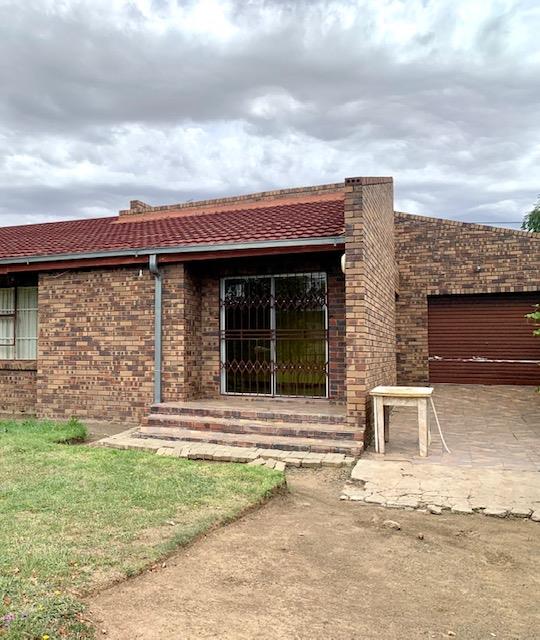 4 Bedroom Property for Sale in Thaba Nchu Free State